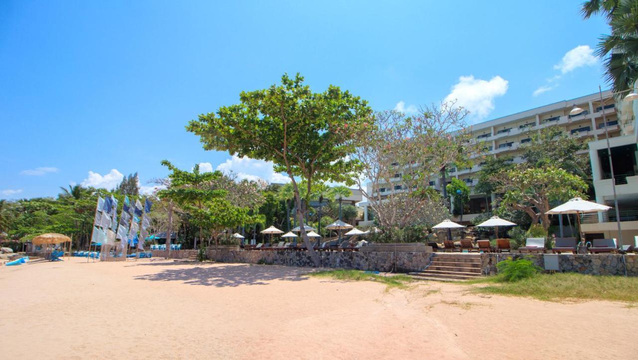Garden Sea View Resort Pattaya Exterior foto