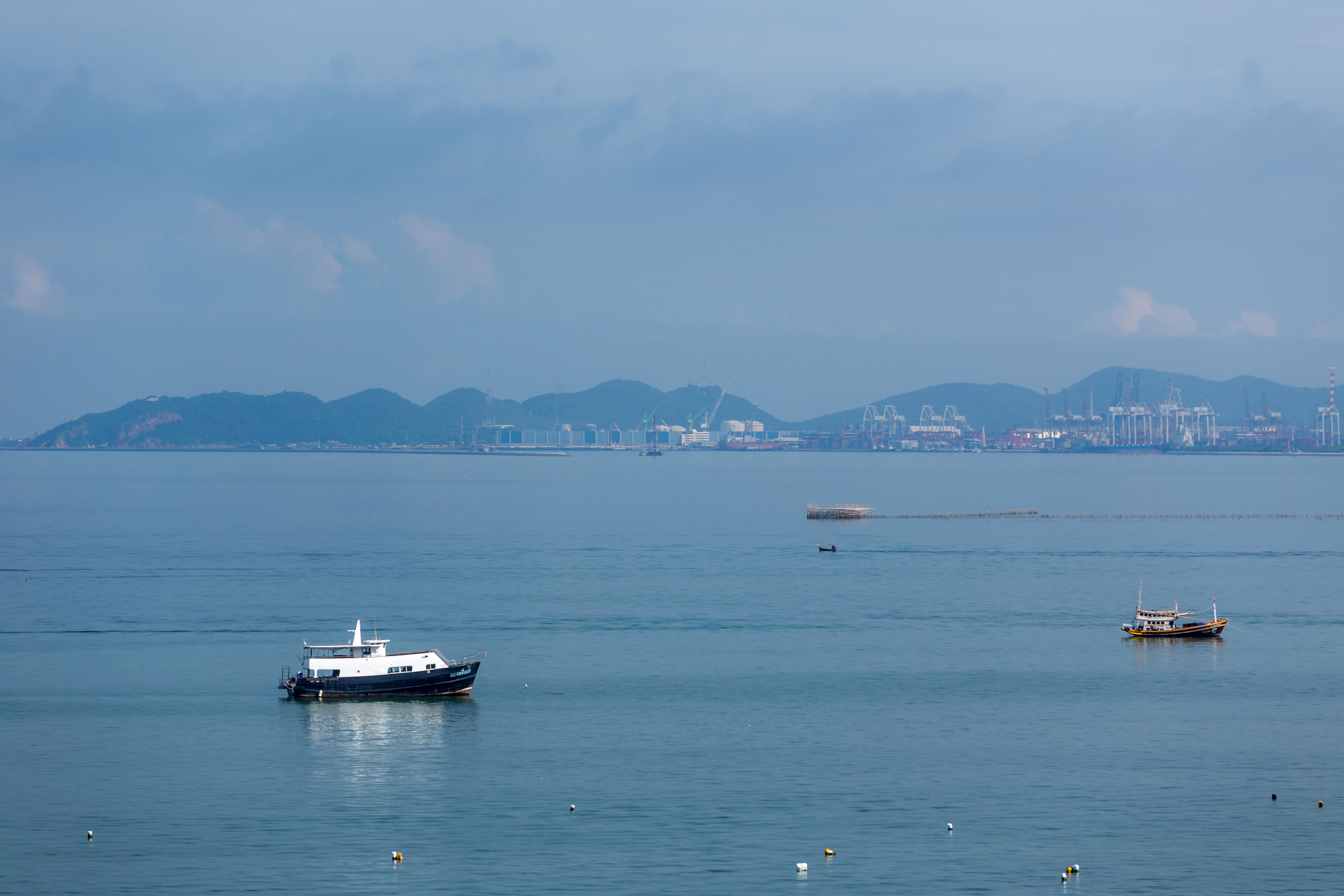 Garden Sea View Resort Pattaya Exterior foto