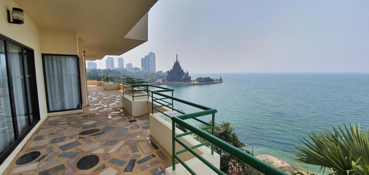 Garden Sea View Resort Pattaya Exterior foto